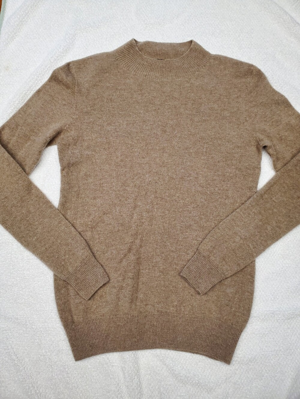 Chanyarn 100% Superfine Merino Wool Mock Neck Sweater Small Camel Tan Pullover